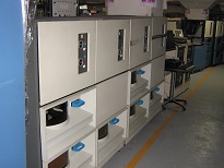icon to link to picture of rows and rows of disk drives